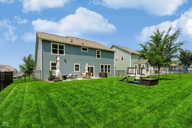 12695 Sunrise Drive, Noblesville, IN 46060