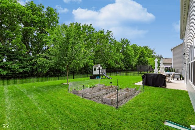 12695 Sunrise Drive, Noblesville, IN 46060
