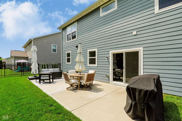 12695 Sunrise Drive, Noblesville, IN 46060