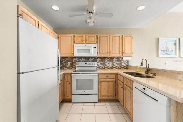 21134 NE 101ST AVENUE, Earleton, FL 32631