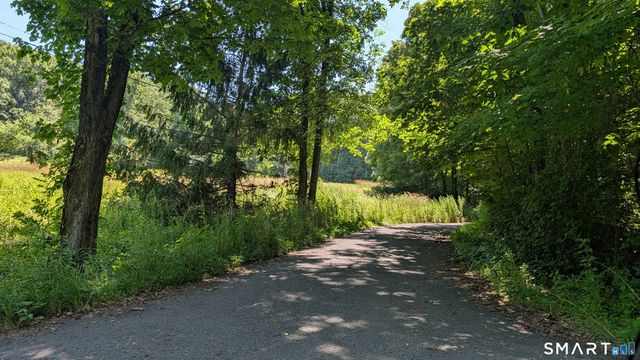 245 Hoop Pole Hill Road, Woodbury, CT 06798