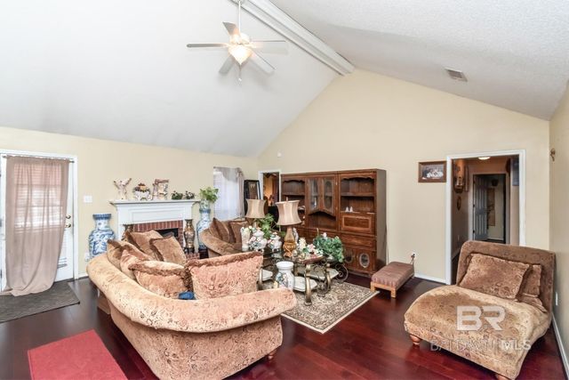 4221 Penn Drive, Semmes, AL 36575
