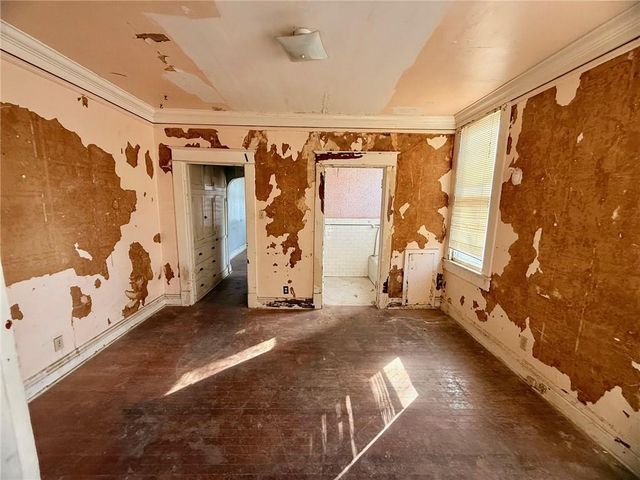 701 McDonald Street, St Joseph, MO 64505