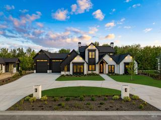 781 Watkins St, Middleton, ID 83644