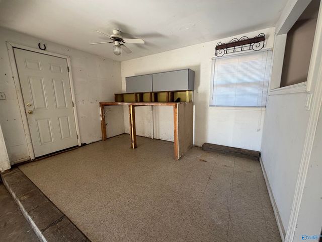 1303 Club View Drive NW, Huntsville, AL 35816