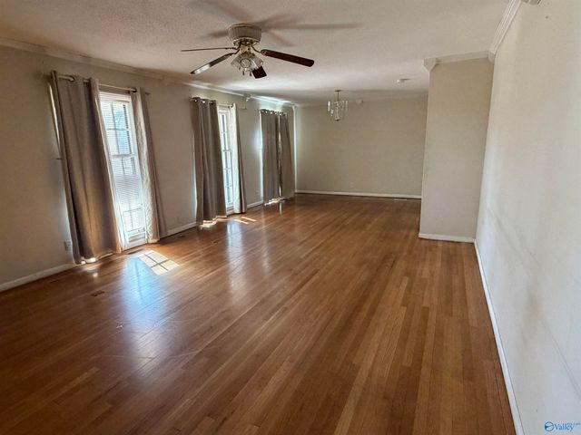 1303 Club View Drive NW, Huntsville, AL 35816