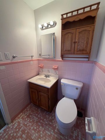 1303 Club View Drive NW, Huntsville, AL 35816