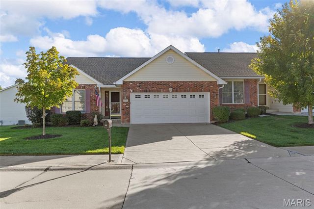 519 Villa Piazza Court 27A, O'fallon, MO 63366