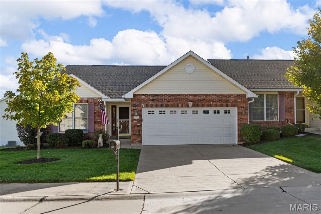 519 Villa Piazza Court 27A, O'fallon, MO 63366