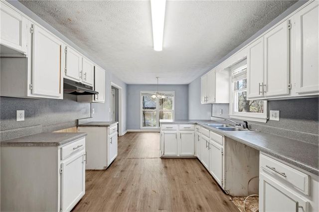 229 Oak Landing Drive, Douglasville, GA 30134