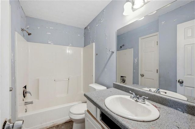 229 Oak Landing Drive, Douglasville, GA 30134