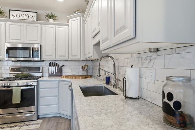 840 S Shelley Lake Ln, Spokane, WA 99037