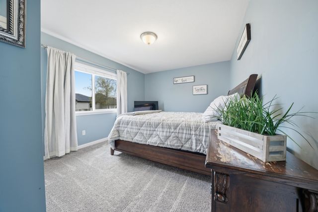 840 S Shelley Lake Ln, Spokane, WA 99037