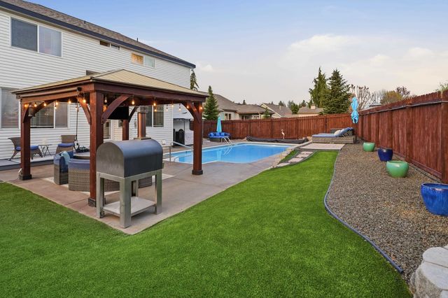 840 S Shelley Lake Ln, Spokane, WA 99037