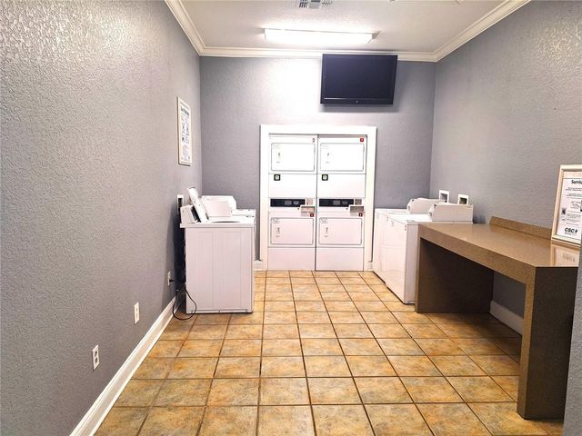 12906 SANCTUARY COVE DRIVE 304, Temple Terrace, FL 33637