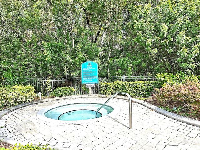 12906 SANCTUARY COVE DRIVE 304, Temple Terrace, FL 33637