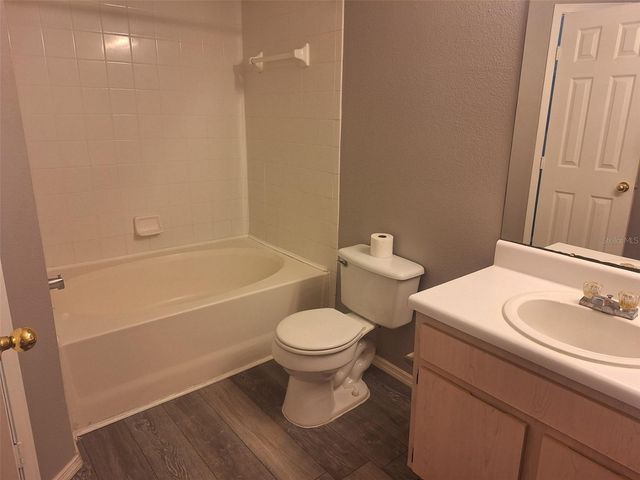 12906 SANCTUARY COVE DRIVE 304, Temple Terrace, FL 33637
