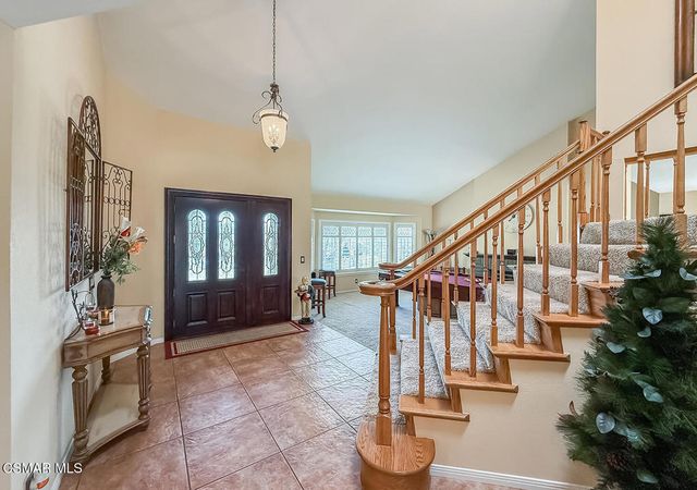 13749 Gunsmoke Road, Moorpark, CA 93021