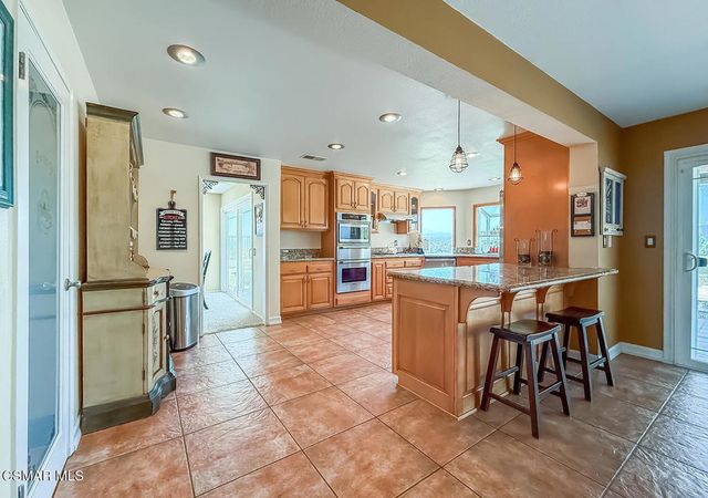 13749 Gunsmoke Road, Moorpark, CA 93021