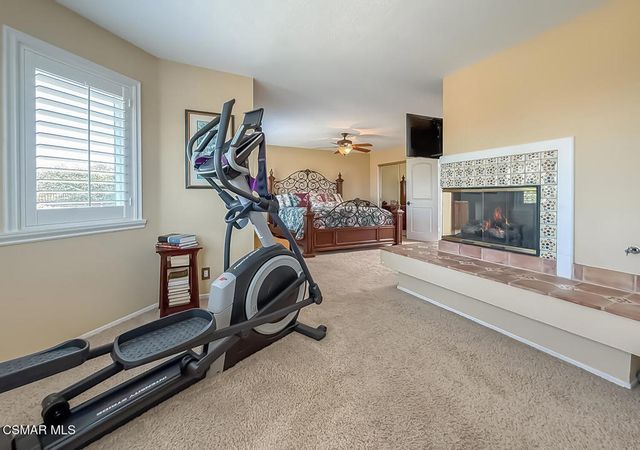 13749 Gunsmoke Road, Moorpark, CA 93021