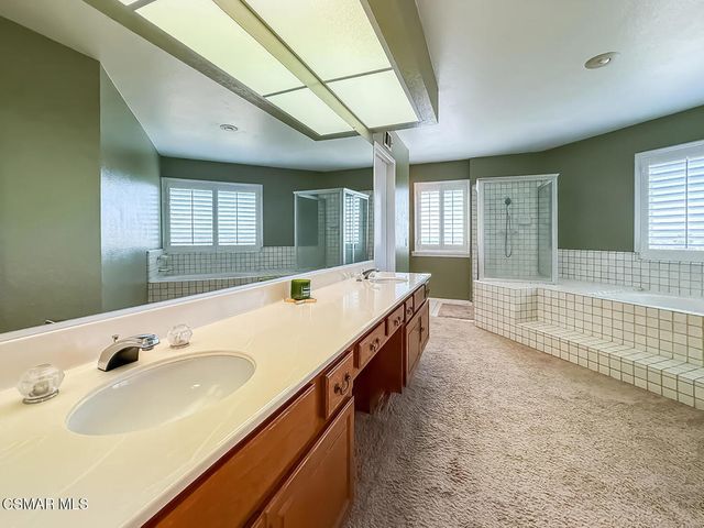 13749 Gunsmoke Road, Moorpark, CA 93021