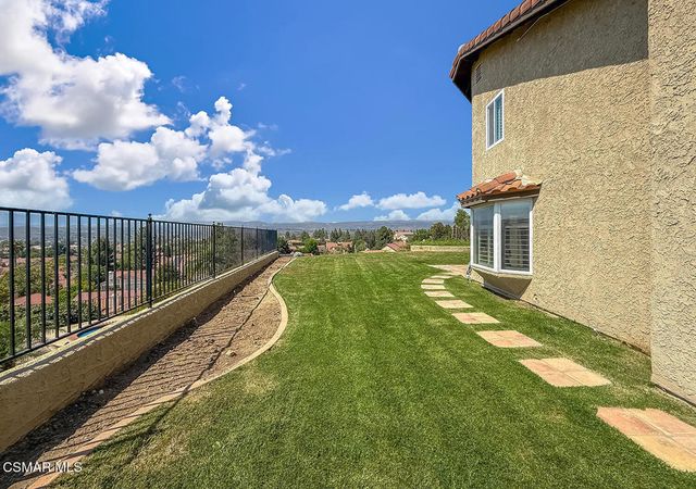 13749 Gunsmoke Road, Moorpark, CA 93021