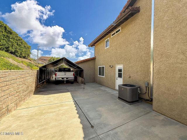 13749 Gunsmoke Road, Moorpark, CA 93021