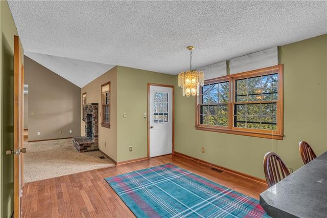 1884 E 978th Road, Lawrence, KS 66049