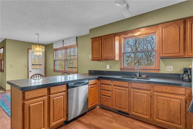 1884 E 978th Road, Lawrence, KS 66049