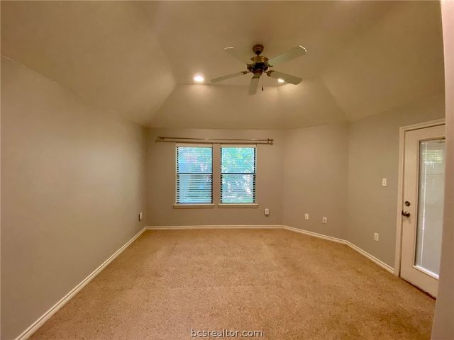 3908 Faimes Ct, College Station, TX 77845