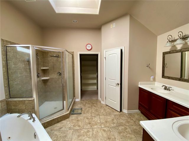 3908 Faimes Ct, College Station, TX 77845