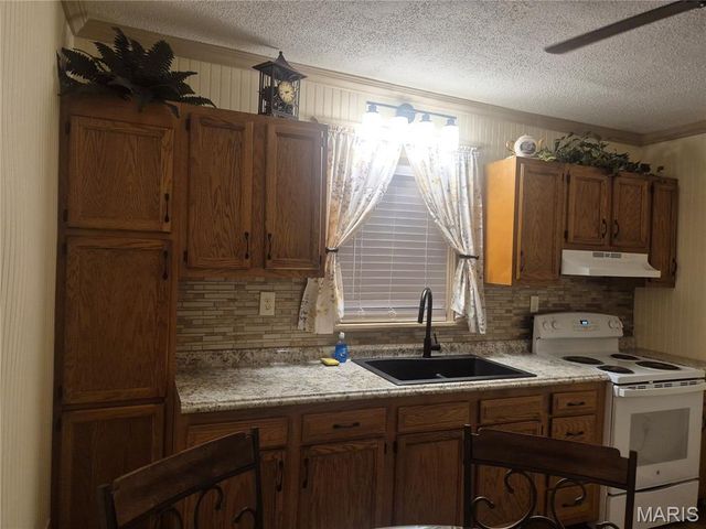 2434 Benton Street, Granite City, IL 62040
