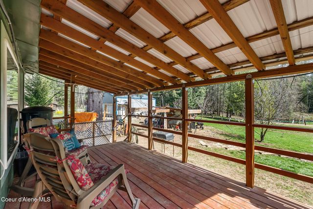 3464 Upper Pack River Rd, Sandpoint, ID 83864