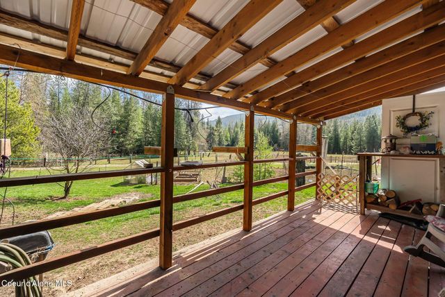 3464 Upper Pack River Rd, Sandpoint, ID 83864