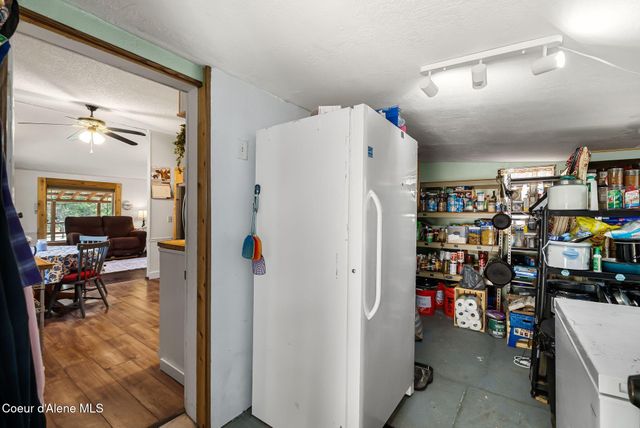 3464 Upper Pack River Rd, Sandpoint, ID 83864