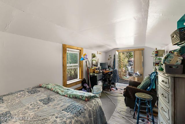 3464 Upper Pack River Rd, Sandpoint, ID 83864