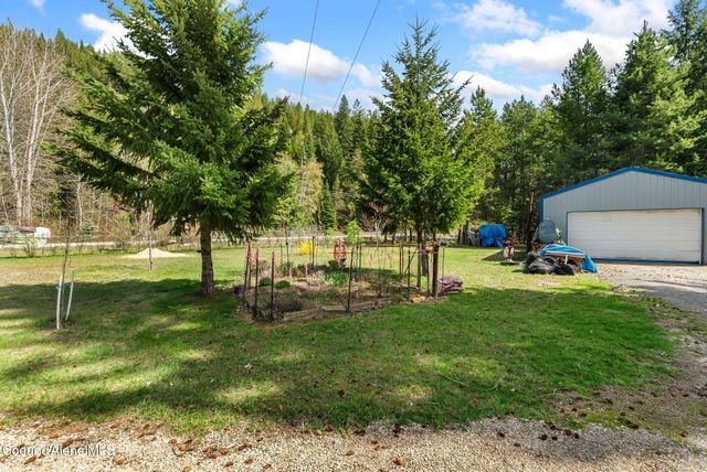 3464 Upper Pack River Rd, Sandpoint, ID 83864