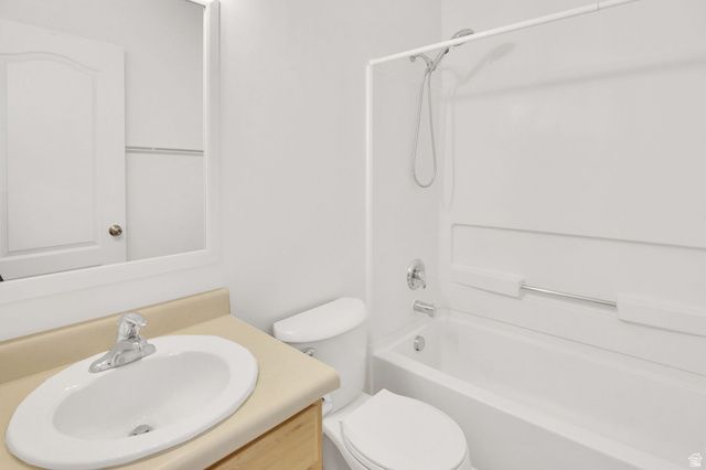 2049 N 700 W, West Bountiful, UT 84087