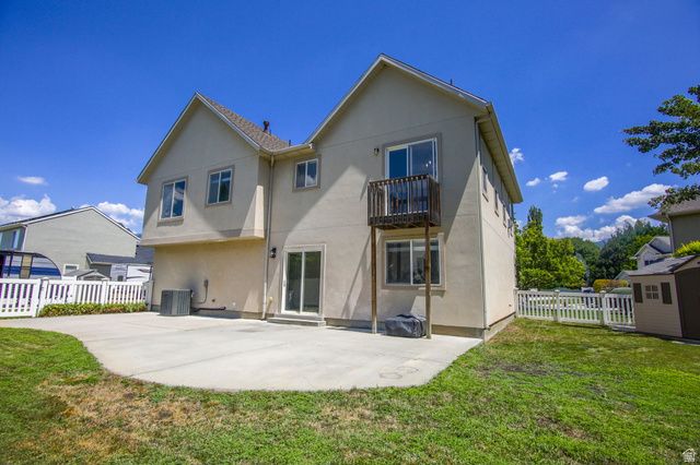 2049 N 700 W, West Bountiful, UT 84087