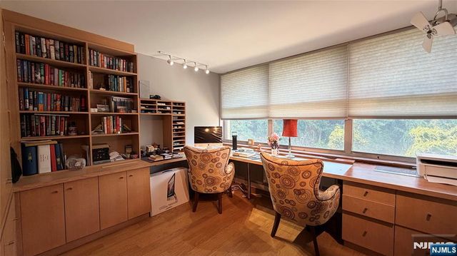 7004 Blvd East 311C, West New York, NJ 07093