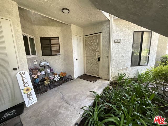 9 Willowcrest Lane, Pomona, CA 91766