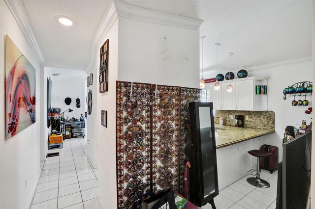 7456 W 34th Ct, Hialeah, FL 33018