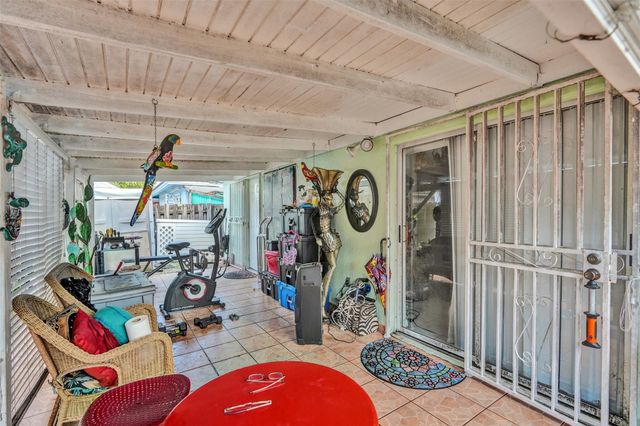 7456 W 34th Ct, Hialeah, FL 33018