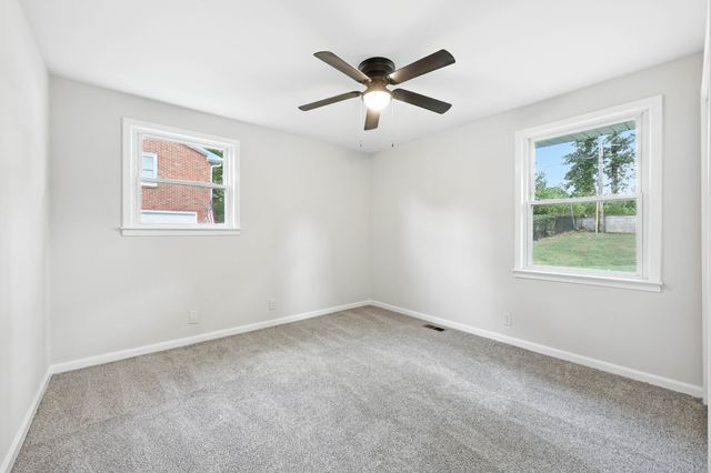 2511 Timberwood Dr, Clarksville, TN 37040