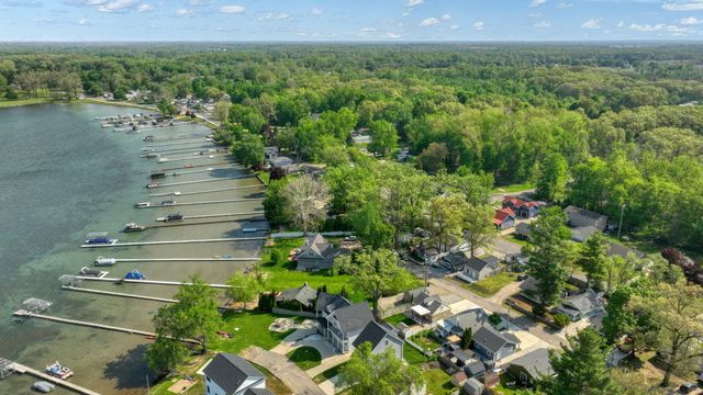 2948 Russell Court, Clarklake, MI 49234