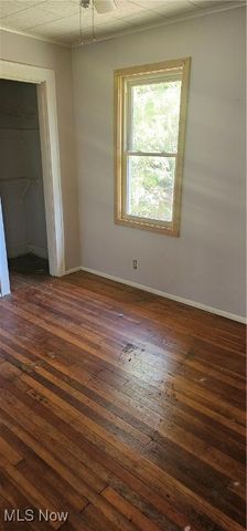 961 Wyley Avenue, Akron, OH 44306