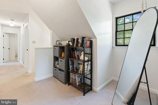 103 MASTERS DR, Cross Junction, VA 22625