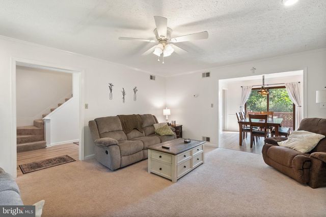 103 MASTERS DR, Cross Junction, VA 22625