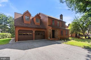 103 MASTERS DR, Cross Junction, VA 22625