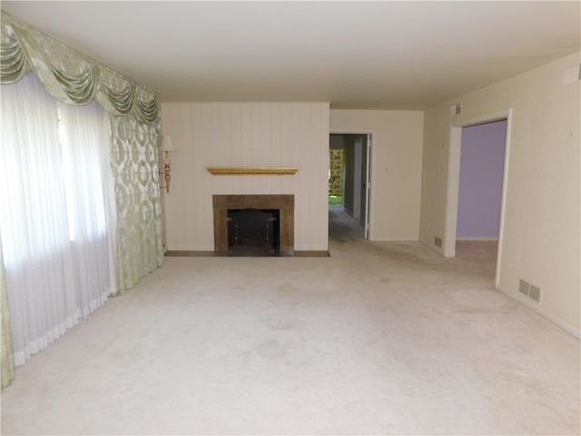 302 Derrick Avenue, South Union Twp, PA 15401